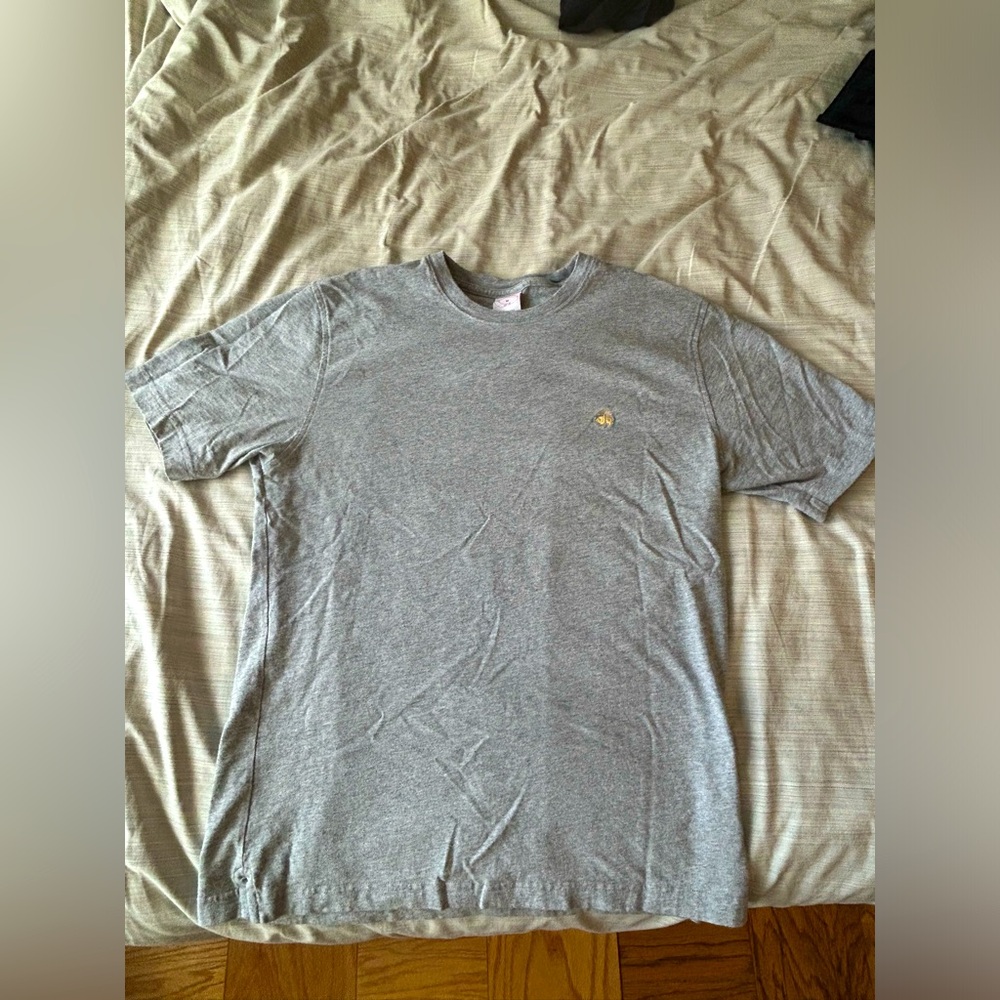 Brooks Brother gray t-shirt